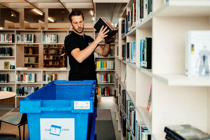In en uitpakservice Jan de Jong Verhuizingen