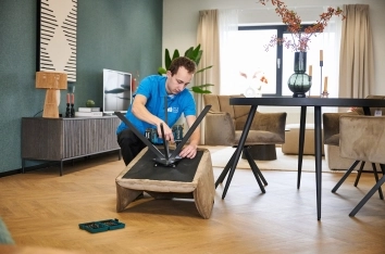 Meubilair kan weer gemonteerd worden