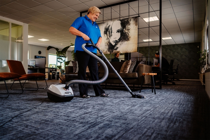 Schoonmaakservice Jan de Jong Verhuizingen v2
